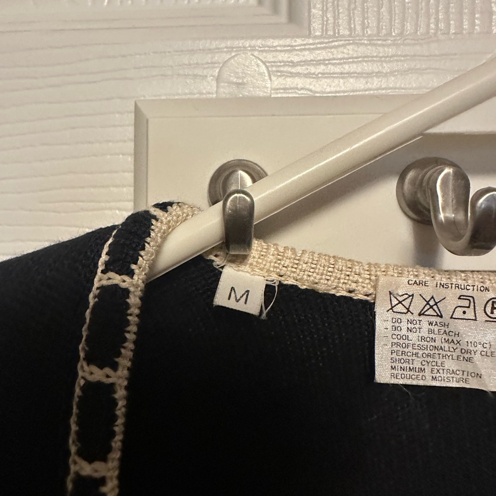 Valentino Black Cardigan with White Trim - Picture 9 of 9